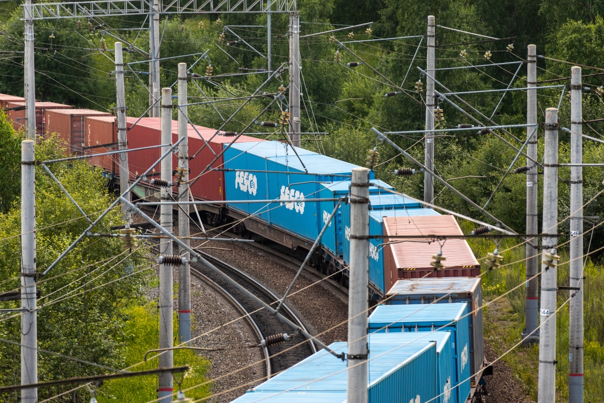 FESCO отправила контейнерный поезд из Китая в Уфу через Казахстан