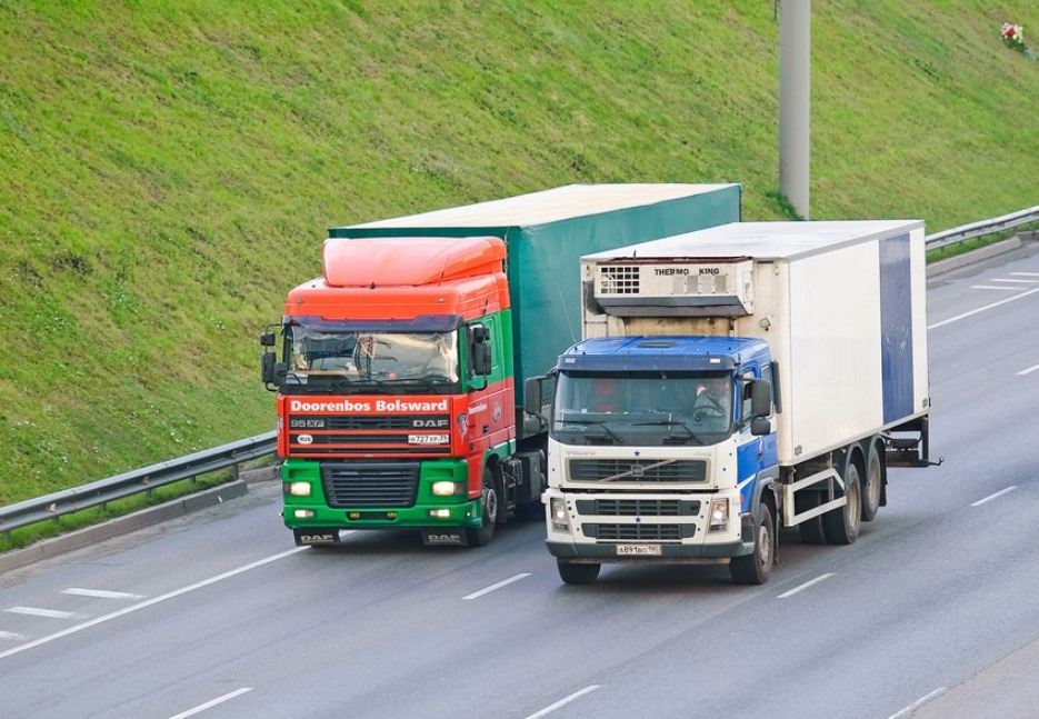 Ограничения на въезд грузовиков от 3,5 тонн в Москву все-таки ввели