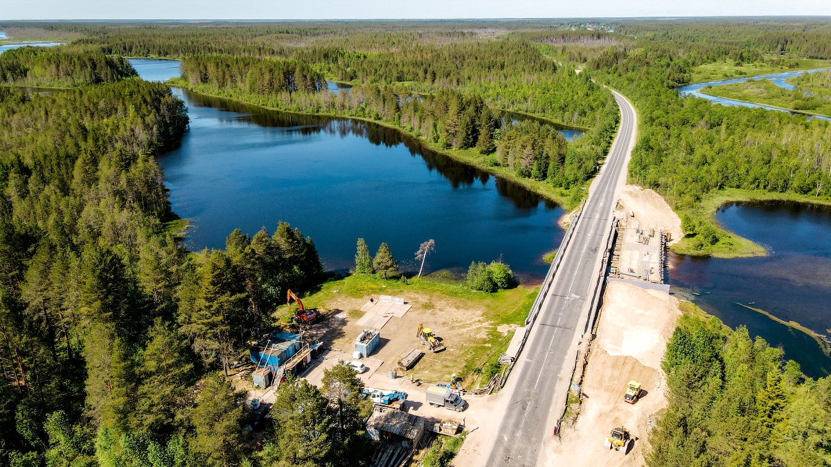 В Архангельской области до конца года отремонтируют 70 км трассы А-215
