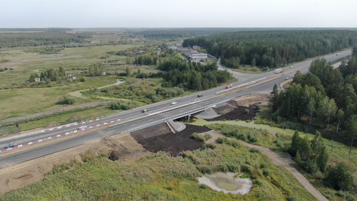 На подъезде к Екатеринбургу отремонтировали мост через Синару