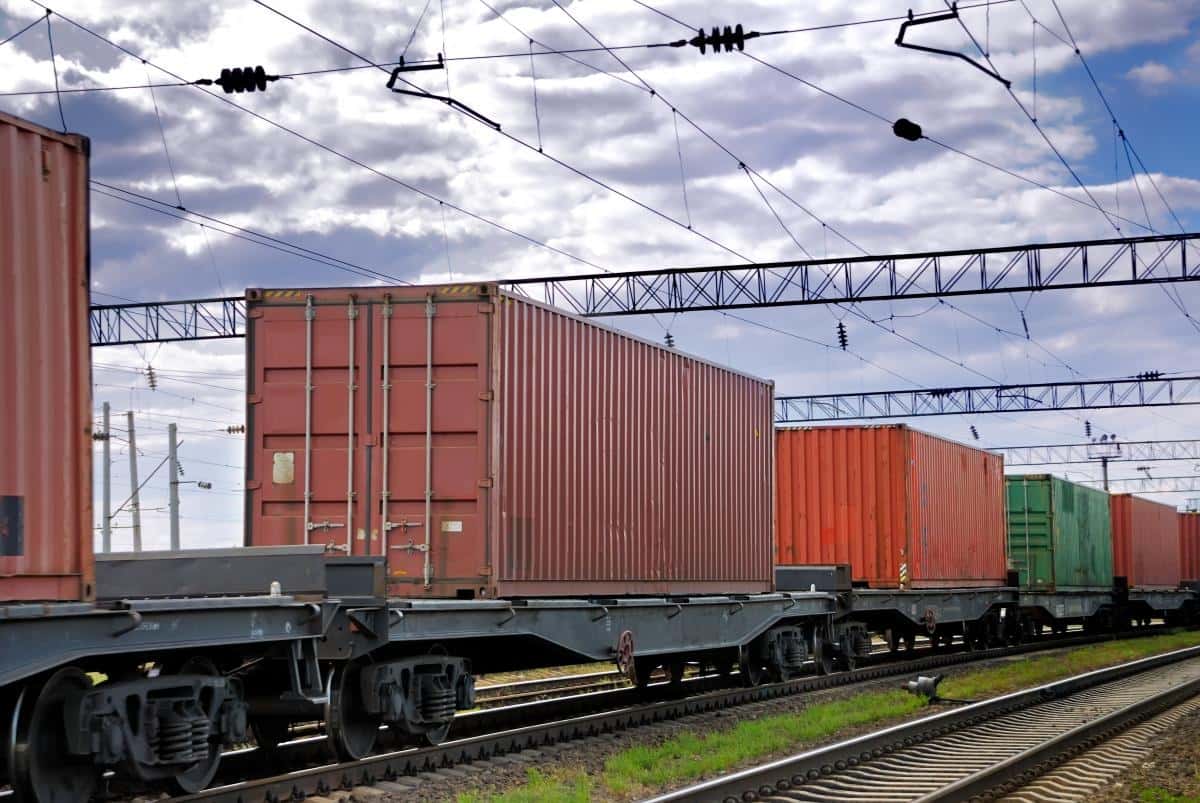 Утверждены правила субсидирования транзитных ж/д перевозок контейнеров