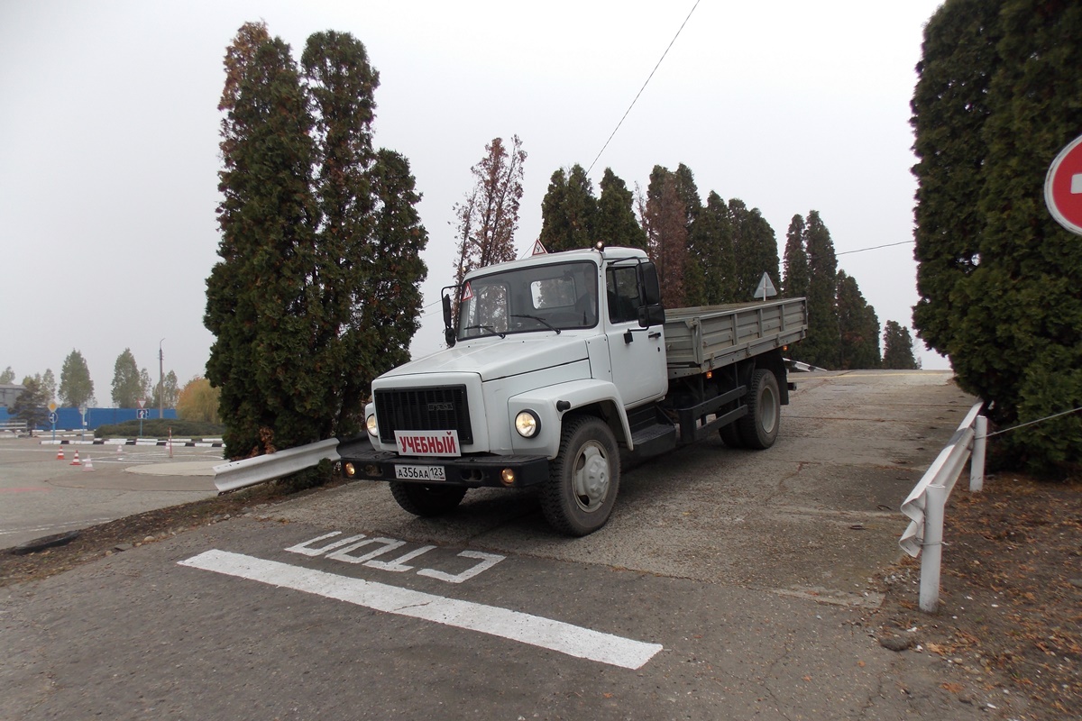 МВД предлагает ужесточить допуск к управлению грузовиками
