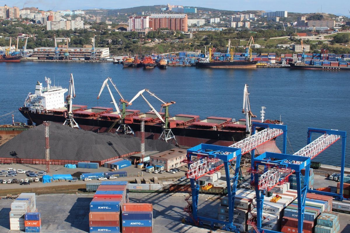 Для «санкционного» транзита откроют три морских порта