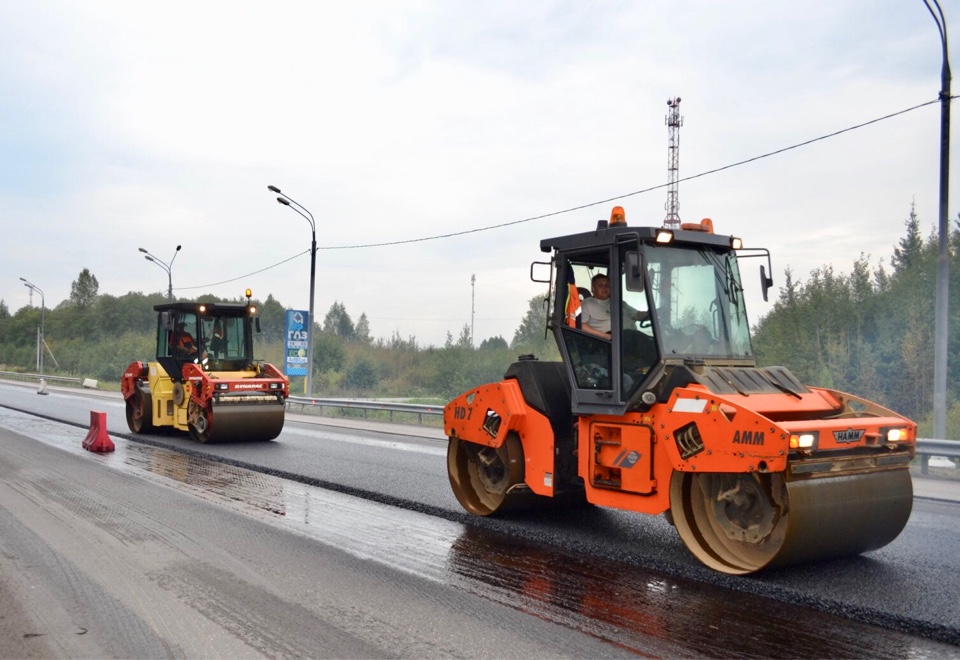 На трассе М-10 в Новгородской области отремонтируют четыре моста