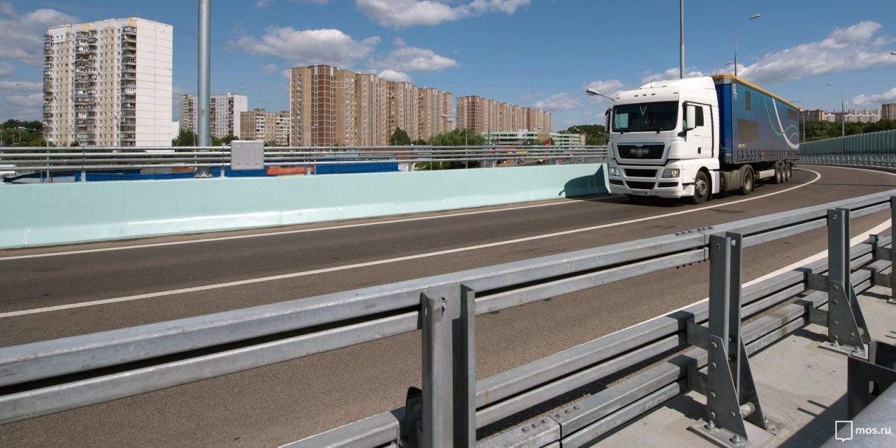 С 1 января ужесточаются правила пропуска грузовиков в Москву