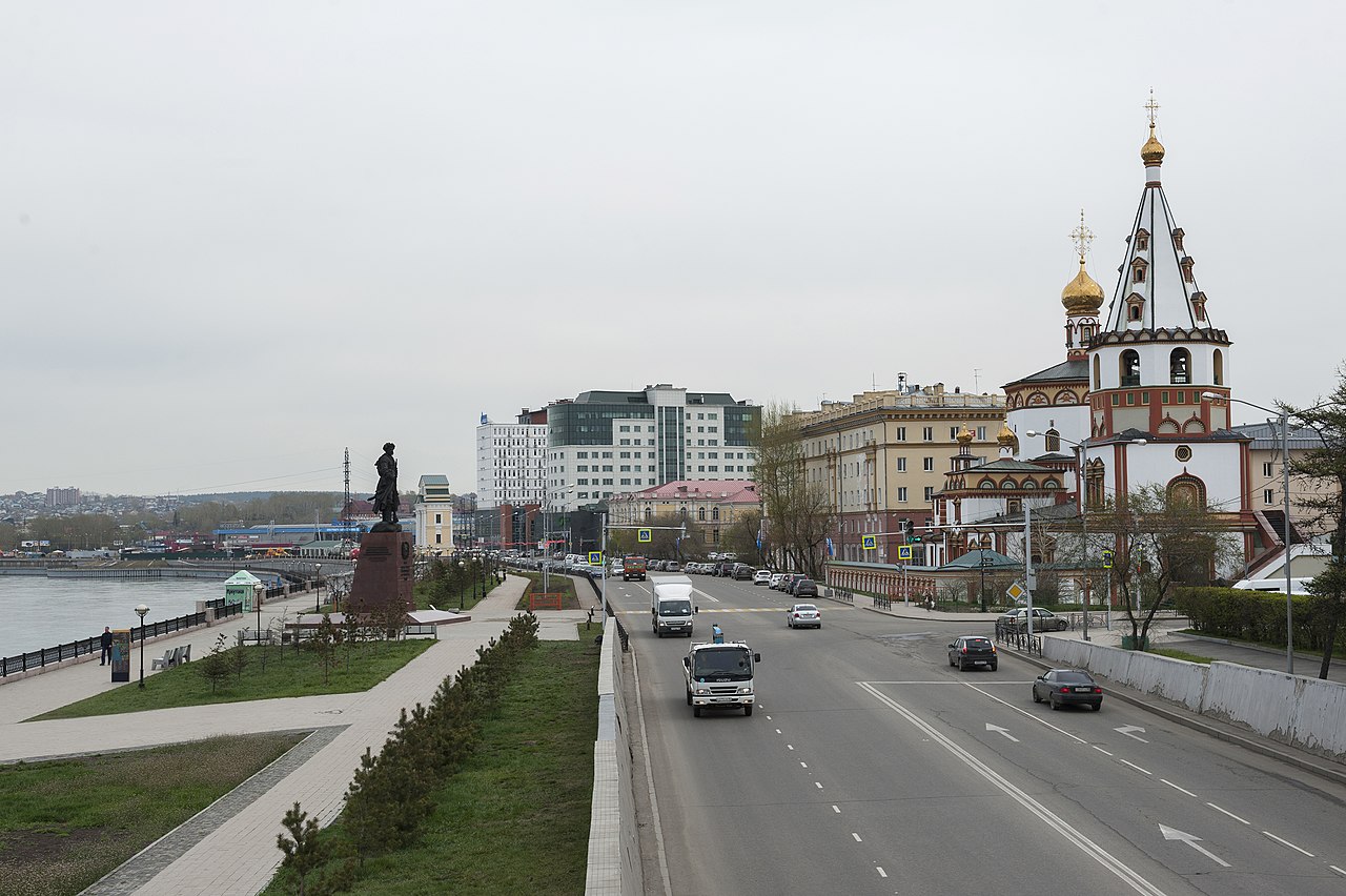 С 15 октября в Иркутске для грузовиков закроют три моста