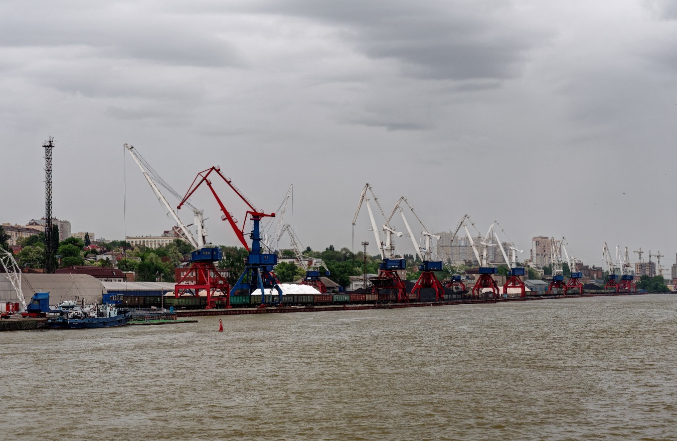 В порту Ростова-на-Дону построят шесть причалов
