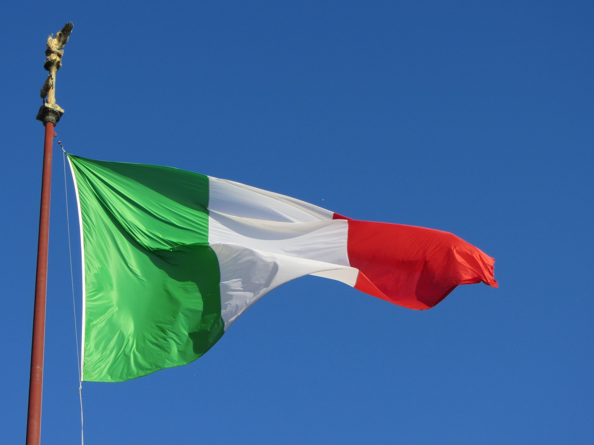 Россия просит у Италии 10 тыс. дополнительных разрешений на грузоперевозки