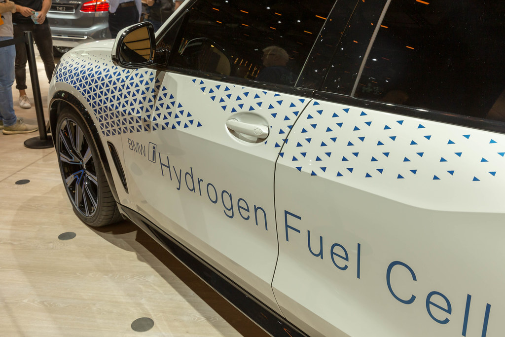 Производство водородных автомобилей планируют начать в 2024 году