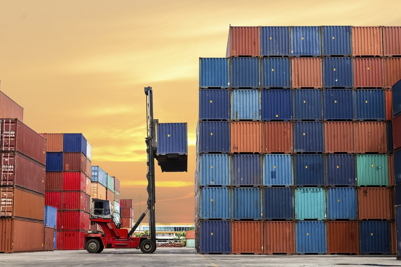 Modern Way Cross Border Logistics запустила новый сервис по доставке грузов в контейнерах из Китая в Москву