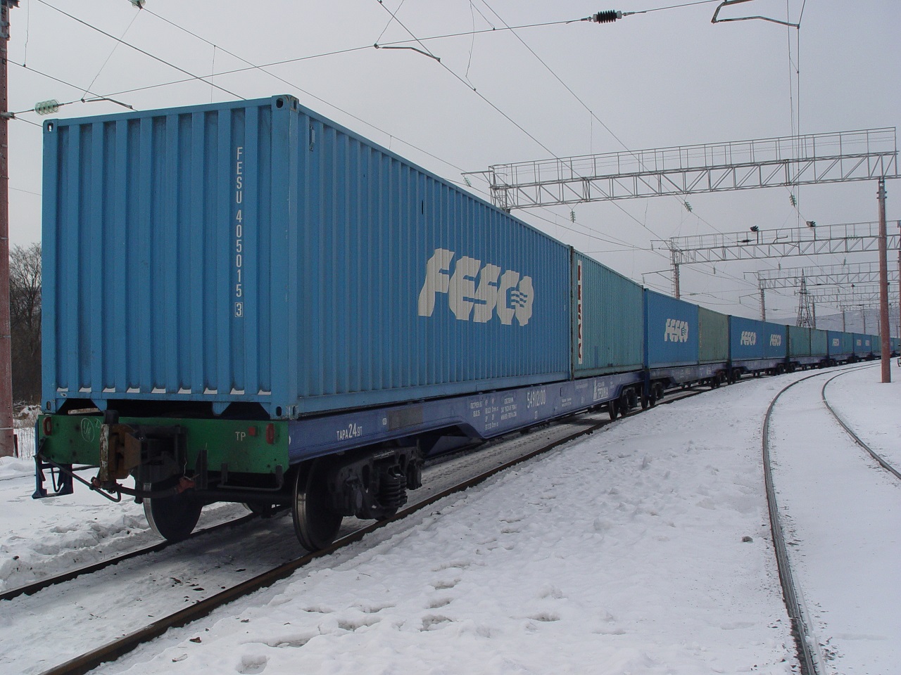 FESCO запустила контейнерный поезд из Владивостока в Ульяновск FESCO запустила контейнерный поезд из Владивостока в Ульяновск