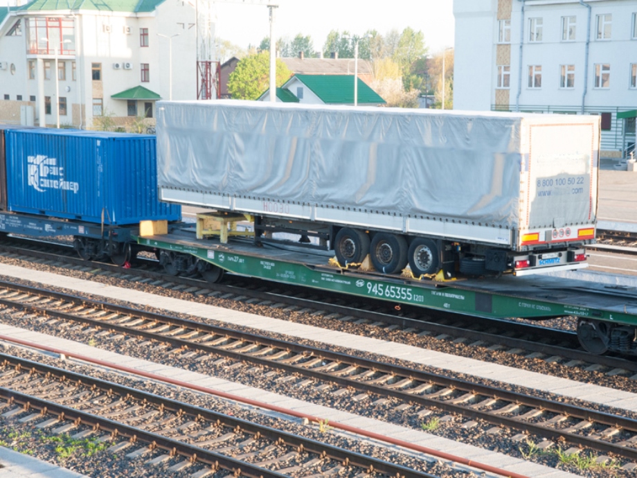 РЖД тестируют контрейлерные перевозки из Калининграда в Санкт-Петербург