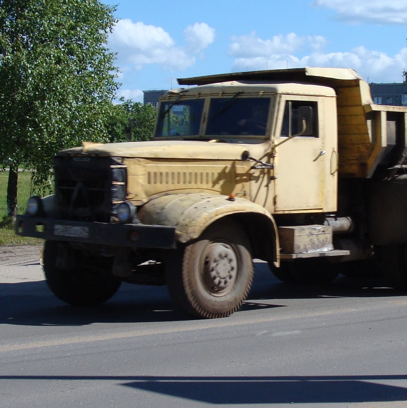 Транспортный налог на автомобили категории Евро-3 и ниже могут резко  повысить