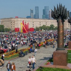 В России дни с 1 по 10 мая сделают выходными