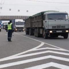 Движение грузовиков в Сахалинской области ограничат только с 18 мая