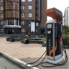 В Новосибирске установят 35 зарядных станций для электромобилей