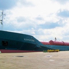 На линию морских перевозок в Калининград вышло дополнительное судно