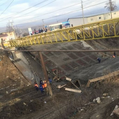 Обрушившийся в ходе строительства мост в Буйнакске откроют до конца года