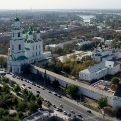 Грузовым автомобилям ограничили въезд в Астрахань