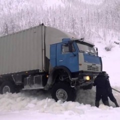 Проезд для грузовиков по мосту через Лену будет стоить от 944 рублей