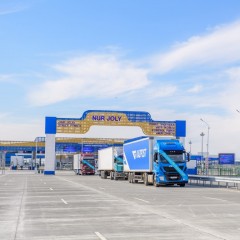 В пунктах пропуска Казахстана открывают «коридоры» МДП