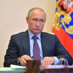 Владимир Путин подписал закон о списании налогов за II квартал