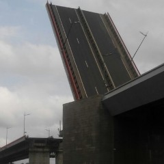 30 июня на трассе Р-21 «Кола» разведут Ладожский мост
