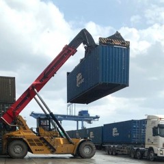 «РЖД Логистика» выполнила отправку контейнера со сборным грузом из России в Китай