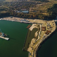 Строительство морского терминала в Пионерском под Калининградом задержится на 9 месяцев