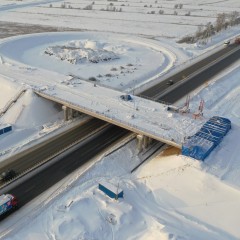 На трассе М-10 в Ленобласти началась реконструкция моста через Ижору